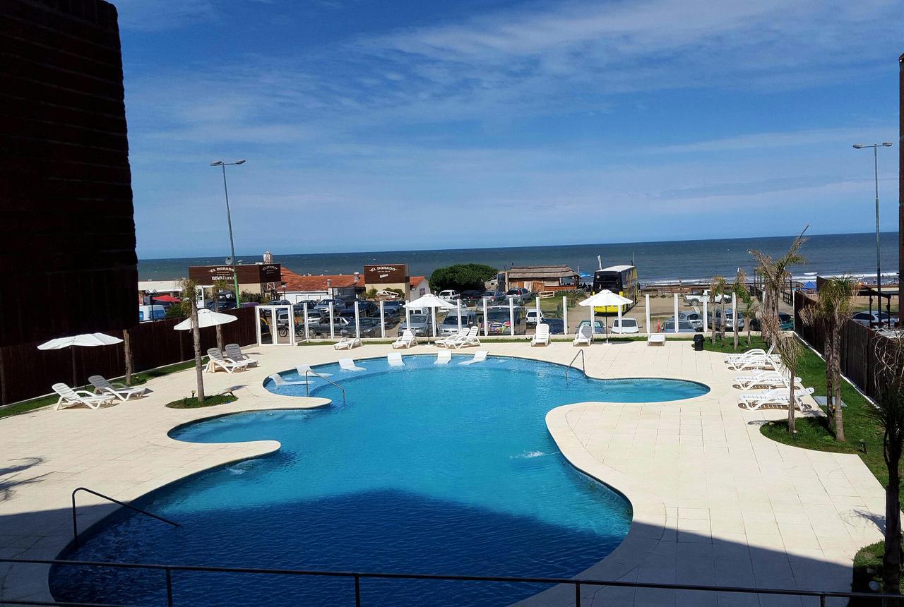 Hotel Reviens Пинамар Экстерьер фото